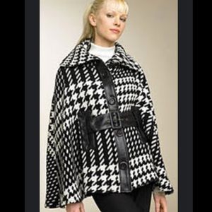 Mackage Houndstooth belted cape swing coat!